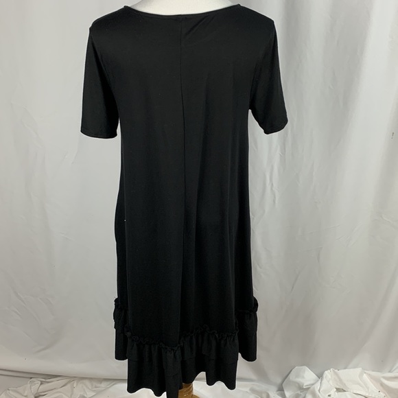 Nearly New Black Short Sleeve Scoop Neck Swing Dress - Picture 4 of 6